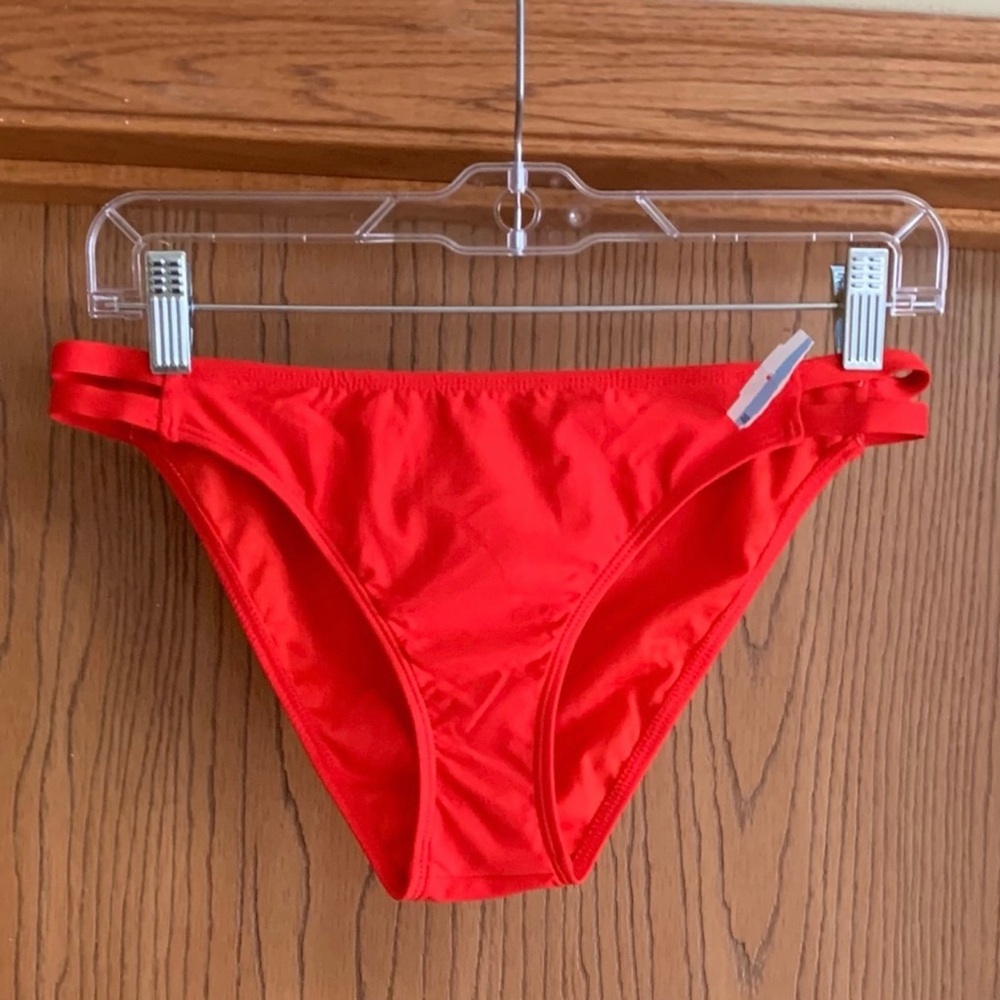🌴 Bikini Bundle (7 pieces) Amazing Deal! - Picture 8 of 11